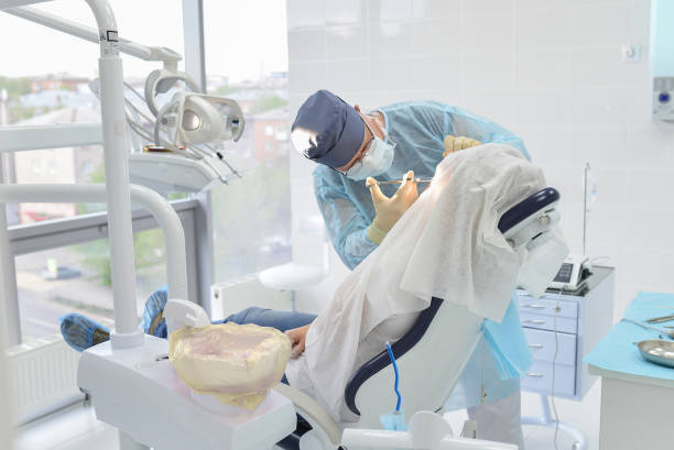 Best Holiday Emergency Dentist in New Paleste, IN